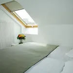 Trendy Canettes Hotel