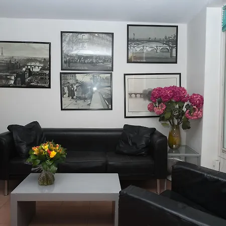 Hotel Trendy Canettes