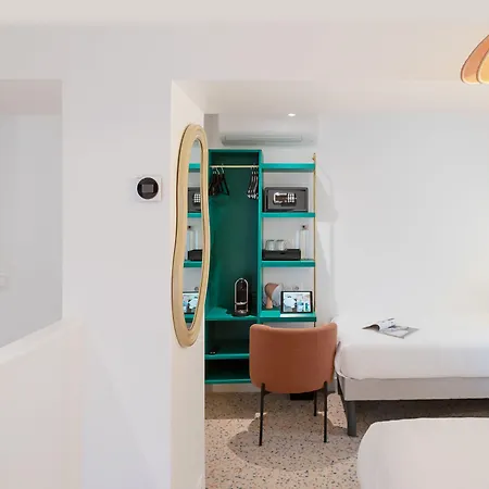 Hotel Trendy Canettes Parigi