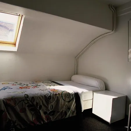 Trendy Canettes Hotel 3*