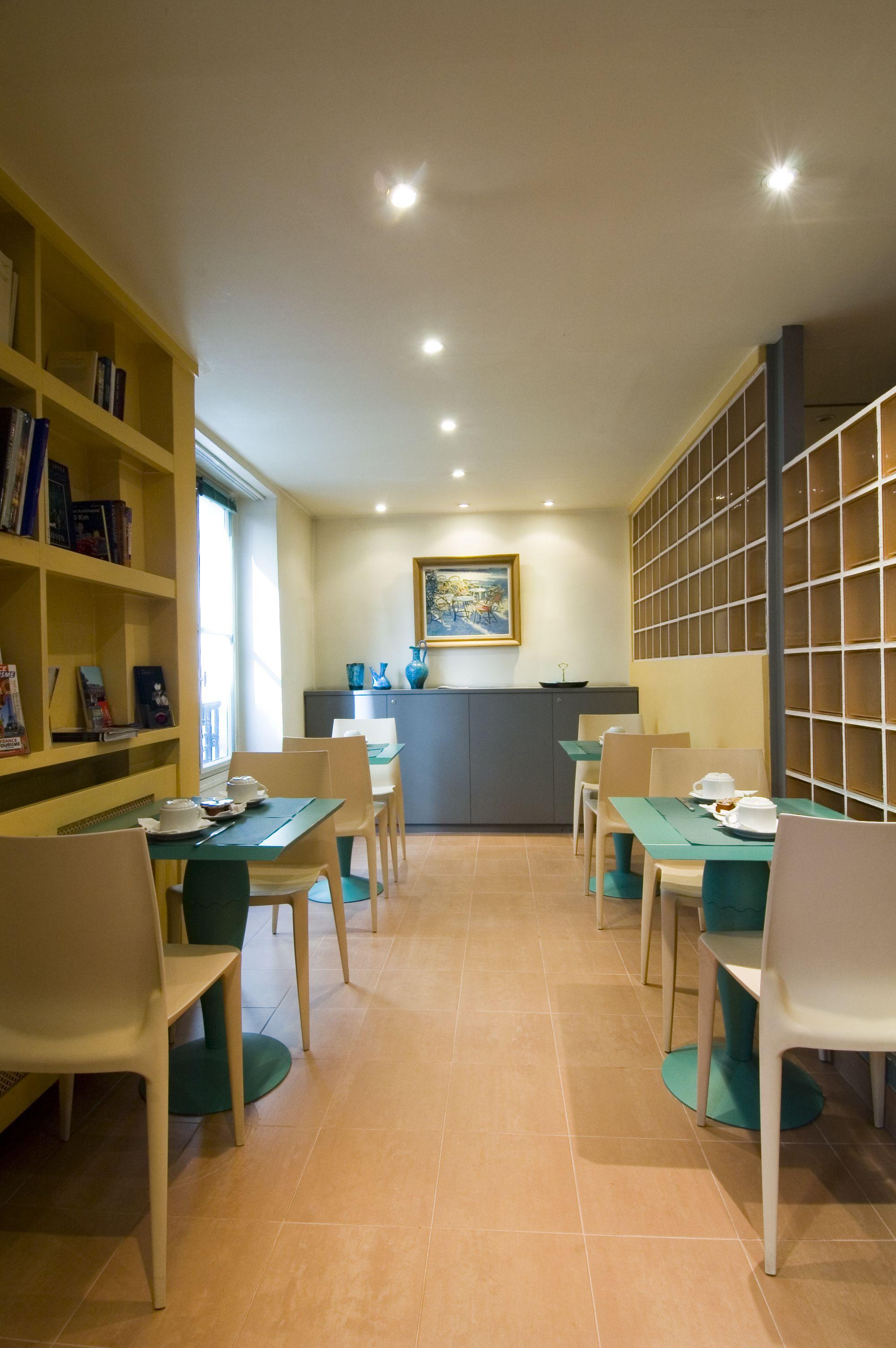 Trendy Canettes Hotel 3*